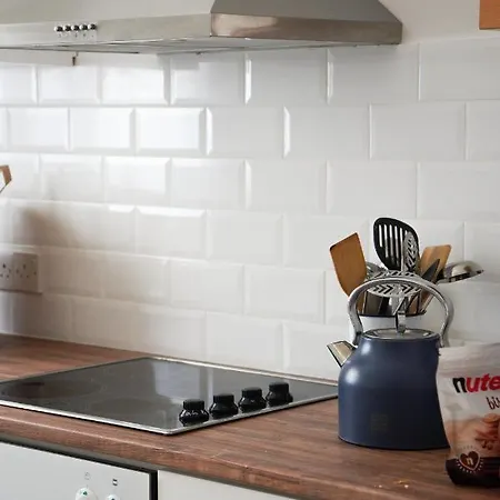Rachel By The Pool Appartement