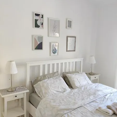 Lejlighed Rachel By The Pool