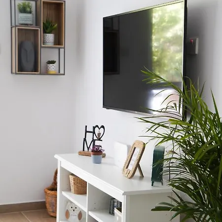 Rachel By The Pool 公寓 *