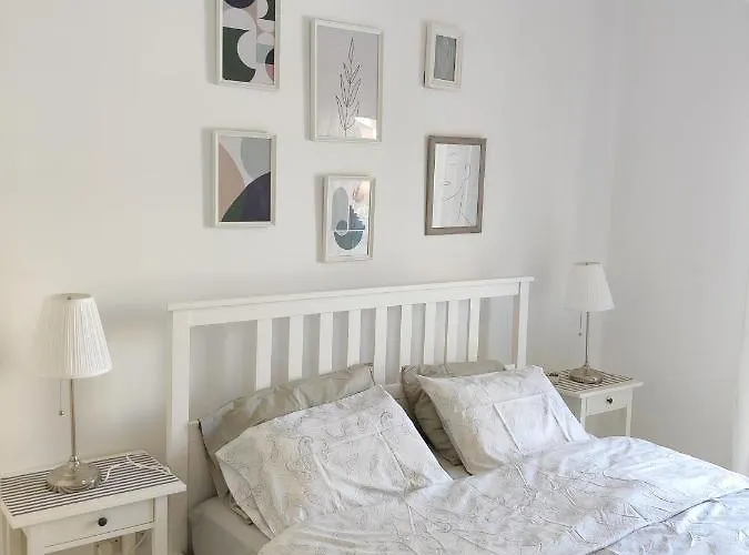 Apartmán Rachel By The Pool