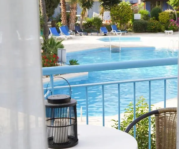 Rachel By The Pool Apartmán *