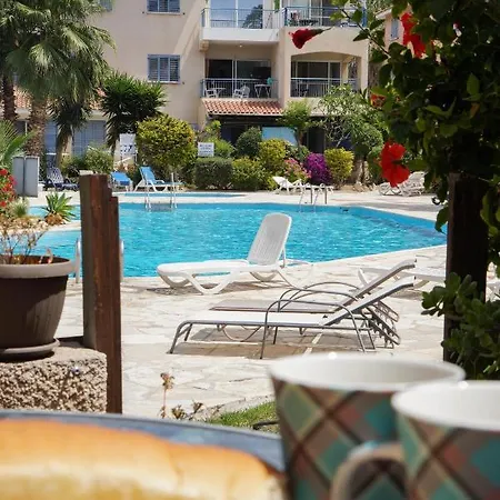 Rachel By The Pool Apartament